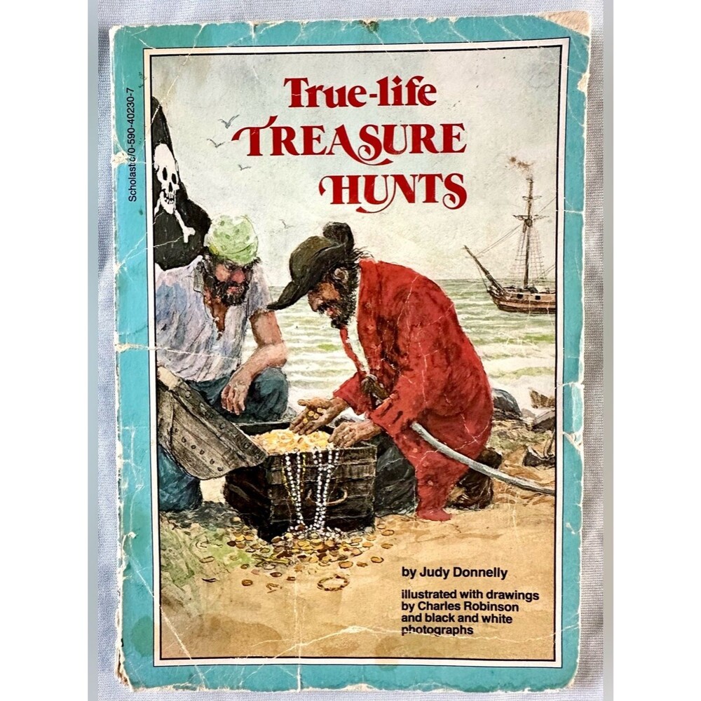 Kids Chapter Book Lot of 3 | Zombie Goldfish, Treasure Hunts, Celery Stalks - Picture 5 of 13